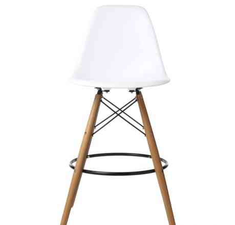 Стулья eames dsw