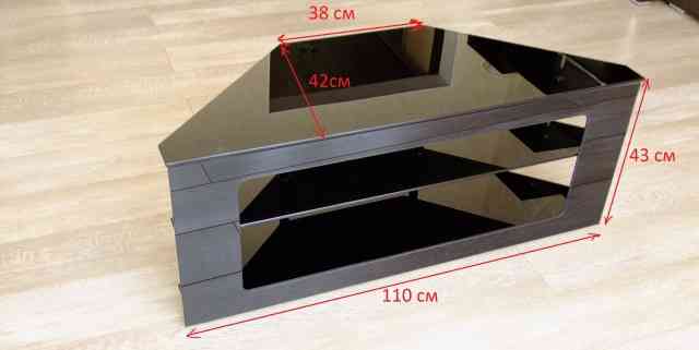 Стеклянная тумба под телевизор и аппаратуру
